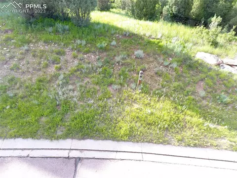 4270 Cedar Heights Dr, Colorado Springs, CO 80904