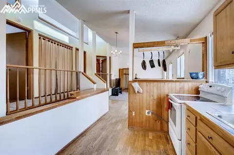 774 Calcite Dr, Divide, CO 80814 photo 13
