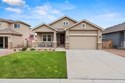 7572 Peachleaf Dr, Colorado Springs, CO 80925