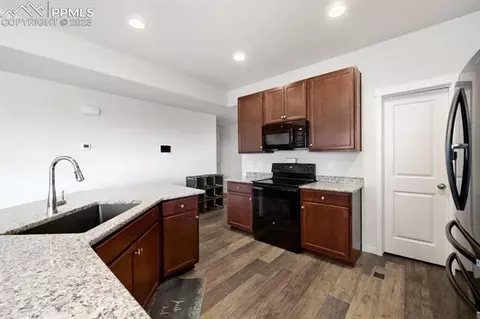 10125 Devoncove Dr, Peyton, CO 80831 photo 10