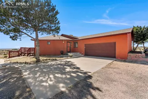 678 S Louviers Dr, Pueblo West, CO 81007