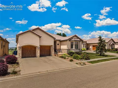 4403 Porta Fina Dr, Pueblo, CO 81001