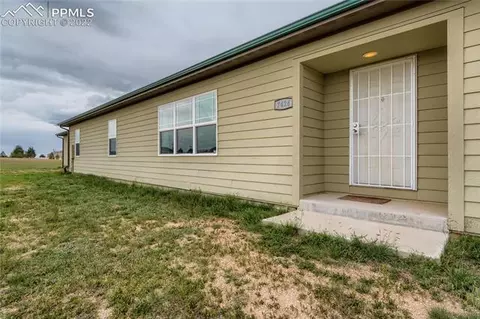 7424 Mallard Dr, Peyton, CO 80831 photo 1