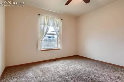 7424 Mallard Dr, Peyton, CO 80831 photo 22