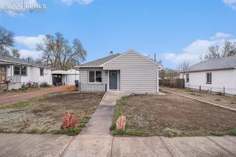 915 Iowa Ave, Colorado Springs, CO 80909
