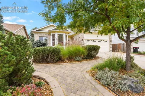 2415 Royal Palm Dr, Colorado Springs, CO 80918