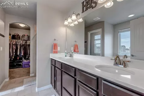 Bath - 13521 Park Meadows Dr, Peyton, CO 80831 photo 1 of 5