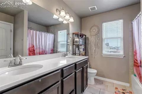 Bath - 13521 Park Meadows Dr, Peyton, CO 80831 photo 4 of 5