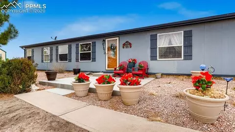 17570 Sage Crest Rd, Peyton, CO 80831 photo 2