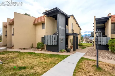 1098 Fontmore Rd #B, Colorado Springs, CO 80904