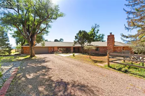 1655 Mesa Rd, Colorado Springs, CO 80904