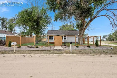 105 Adams St, Simla, CO 80835 photo 1