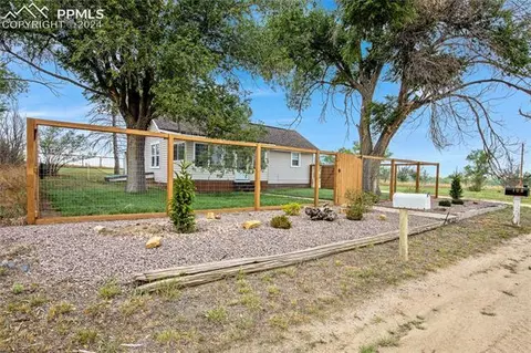105 Adams St, Simla, CO 80835 photo 2