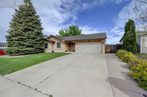 1120 Pipestone Ct, Colorado Springs, CO 80911