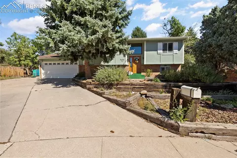 5735 Oslo Ct, Colorado Springs, CO 80918