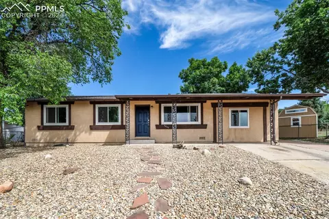 6840 Omaha Blvd, Colorado Springs, CO 80915