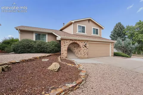 2785 Roundtop Dr, Colorado Springs, CO 80918