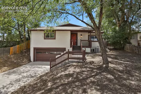 2409 Robinson St, Colorado Springs, CO 80904