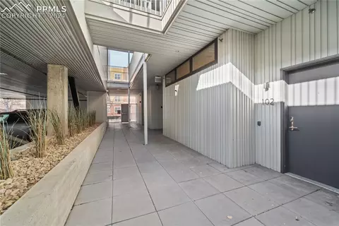 2752 Clay St #102, Denver, CO 80211