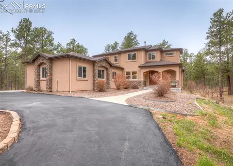 15948 Huckleberry Hts, Colorado Springs, CO 80908