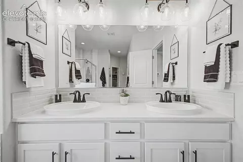 Bath - 13410 New Ranch Dr, Peyton, CO 80831 photo 2 of 5