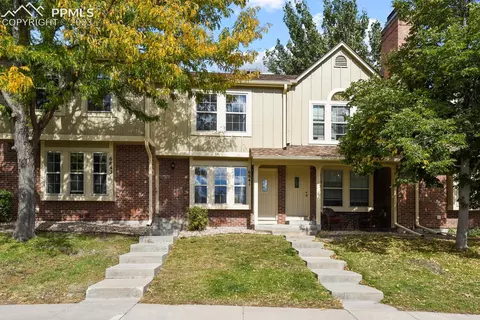 6841 Mountain Top Ln, Colorado Springs, CO 80919