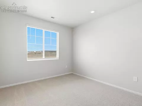 Bedroom - 10311 Keynes Dr, Peyton, CO 80831 photo 5 of 9