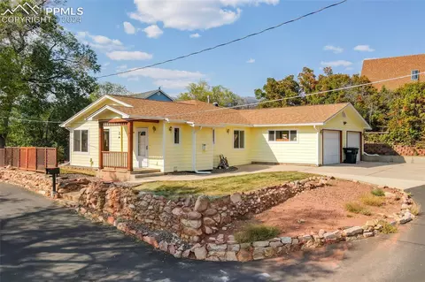 34 Holly St, Colorado Springs, CO 80904