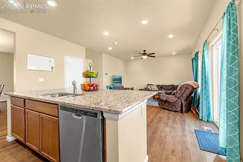 10511 Summer Ridge Dr, Peyton, CO 80831 photo 7