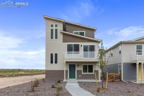9432 Oro City Loop, Colorado Springs, CO 80927