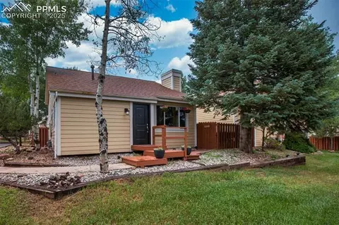780 Columbine Village Dr #D, Woodland Park, CO 80863