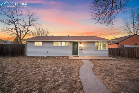 2618 Bonfoy Ave, Colorado Springs, CO 80909