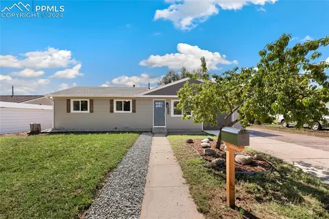 324 Everett Dr, Colorado Springs, CO 80911