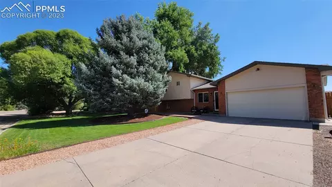 24646 Shylo Ln, Pueblo, CO 81006