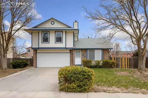 535 Pucket Cir, Colorado Springs, CO 80911