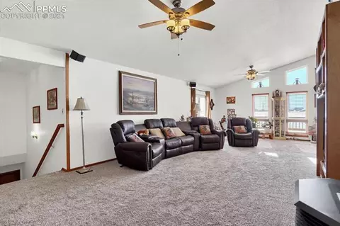 4055 Murr Rd, Peyton, CO 80831 photo 9