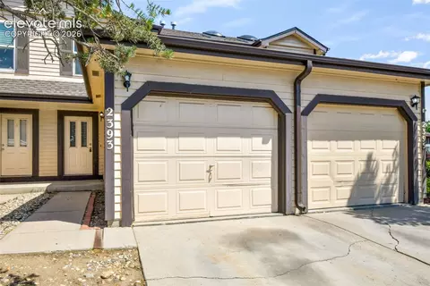 2393 Lexington Village Ln, Colorado Springs, CO 80916