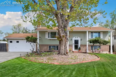 1110 Drake Cir, Colorado Springs, CO 80915