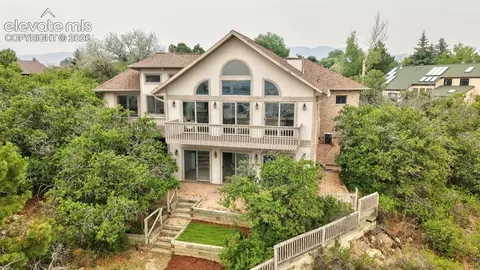110 Sunbird Cliffs Ln, Colorado Springs, CO 80919