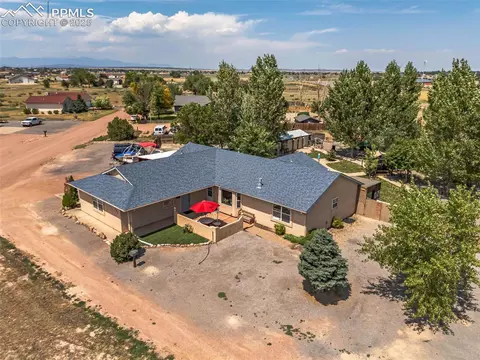 886 S Camino De Bravo Na Na, Pueblo West, CO 81007