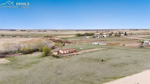 15260 Patton Dr, Peyton, CO 80831 photo 5