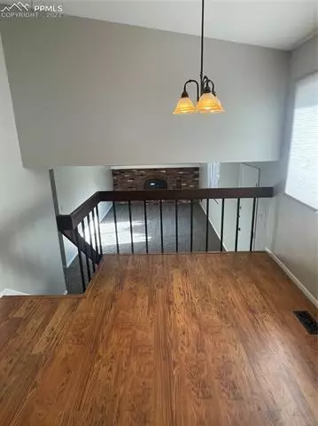 2562 Sierra Dr, Colorado Springs, CO 80917