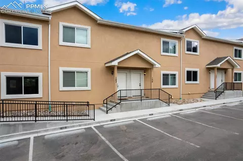 2220 E La Salle St #103, Colorado Springs, CO 80909