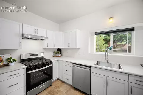 1495 Madison Ridge Hts #A, Colorado Springs, CO 80904