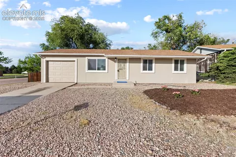 2135 Jet Wing Dr, Colorado Springs, CO 80916