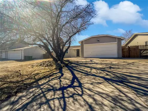 2060 Bula Dr, Colorado Springs, CO 80915