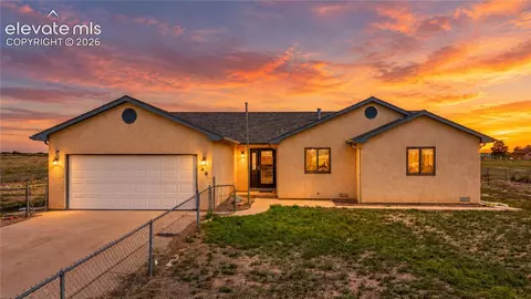 648 S Las Verdes Dr, Pueblo West, CO 81007