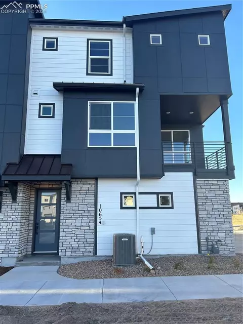 10654 Olivine Grv, Colorado Springs, CO 80908