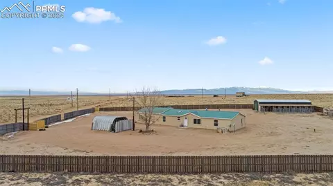 31190 Darroll Rd, Yoder, CO 80864 photo 6