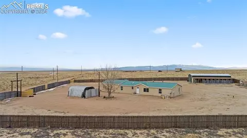 31190 Darroll Rd, Yoder, CO 80864 photo 6